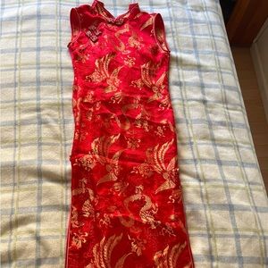 Red Chinese traditional qipao dress